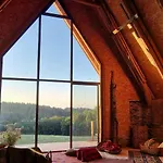 The Grange In Cantal Feriehus Parlan